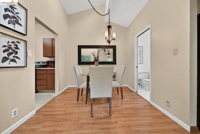 5400 Mountain Blvd 120, Oakland, CA 94619