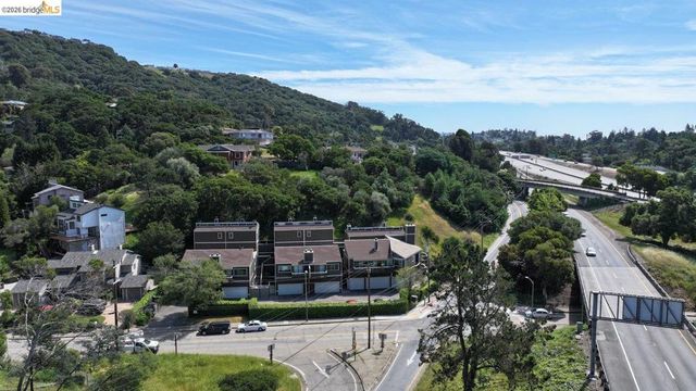 5400 Mountain Blvd 120, Oakland, CA 94619