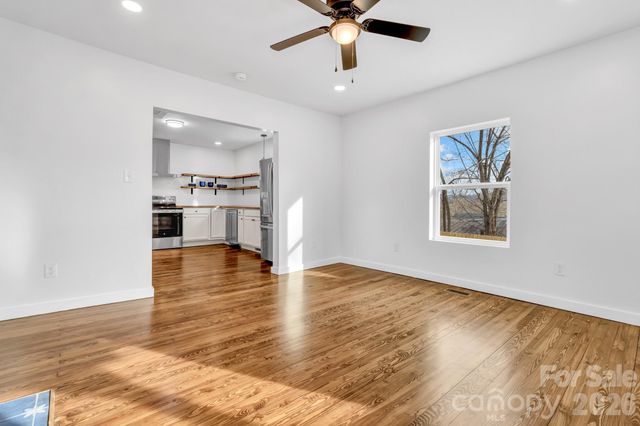 246 Marion Street, Marion, NC 28752