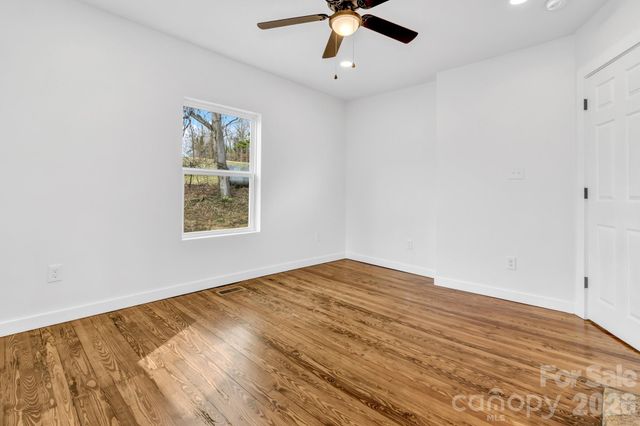 246 Marion Street, Marion, NC 28752