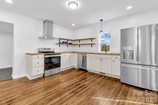 246 Marion Street, Marion, NC 28752