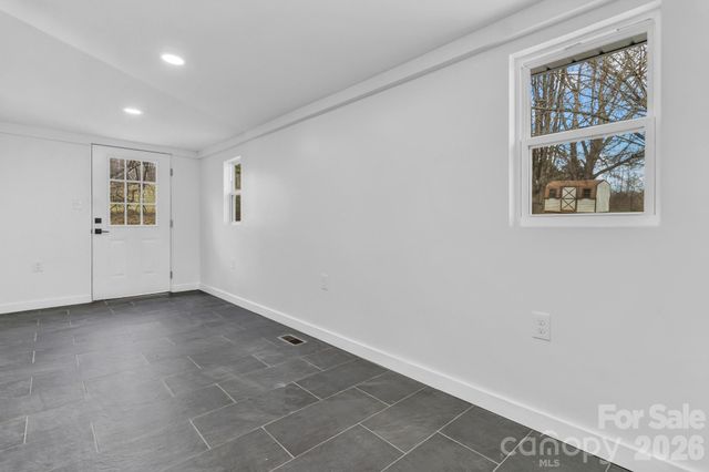 246 Marion Street, Marion, NC 28752