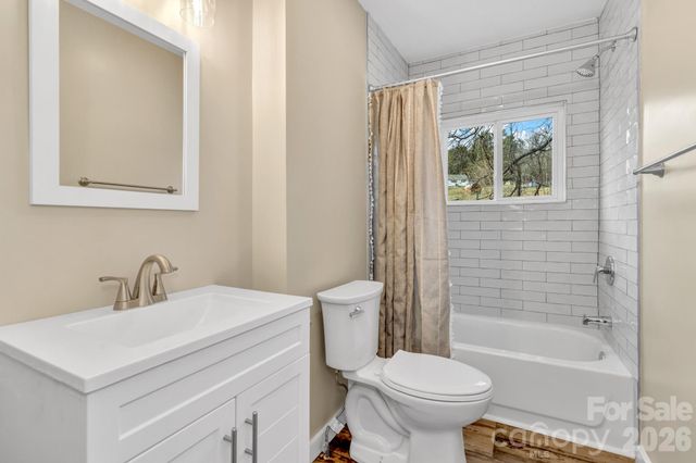 246 Marion Street, Marion, NC 28752