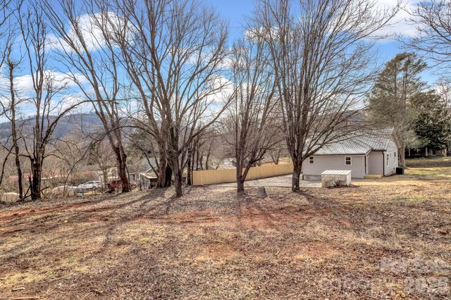 246 Marion Street, Marion, NC 28752