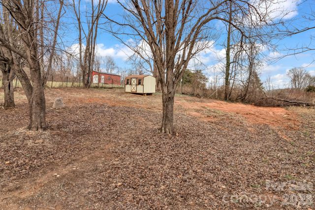 246 Marion Street, Marion, NC 28752