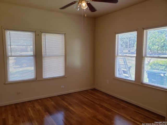 405 N Park Blvd, San Antonio, TX 78204