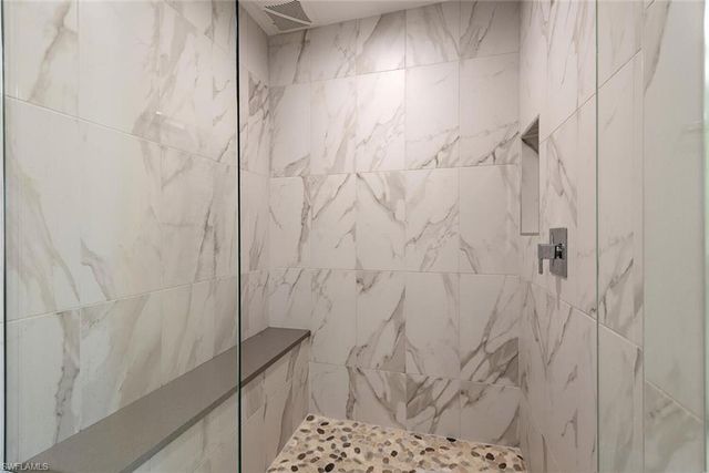 400 Flagship DR 1002, Naples, FL 34108