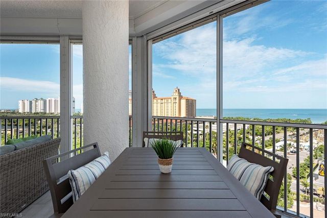 400 Flagship DR 1002, Naples, FL 34108