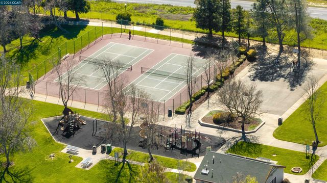 1101 Chelsea, Hercules, CA 94547