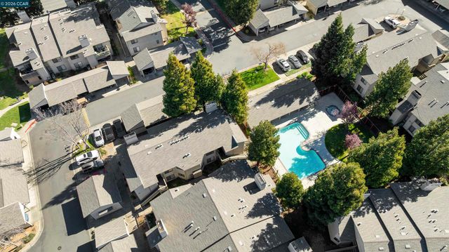 1101 Chelsea, Hercules, CA 94547