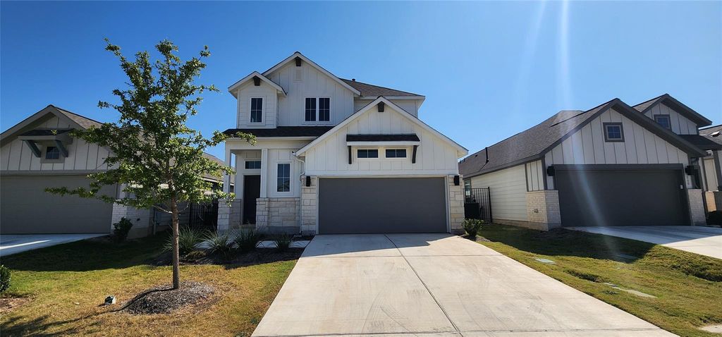244 Los Olives LN, Liberty Hill, TX 78642