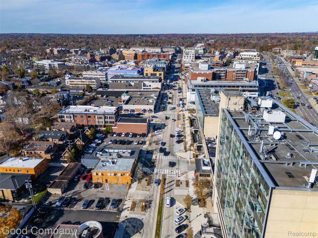 1308 E Lincoln Street, Birmingham, MI 48009