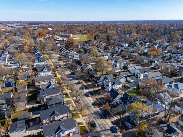 1308 E Lincoln Street, Birmingham, MI 48009