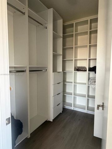 14651 SW 21st St, Miami, FL 33175