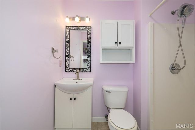 1 Pine Tree Court, St Peters, MO 63376