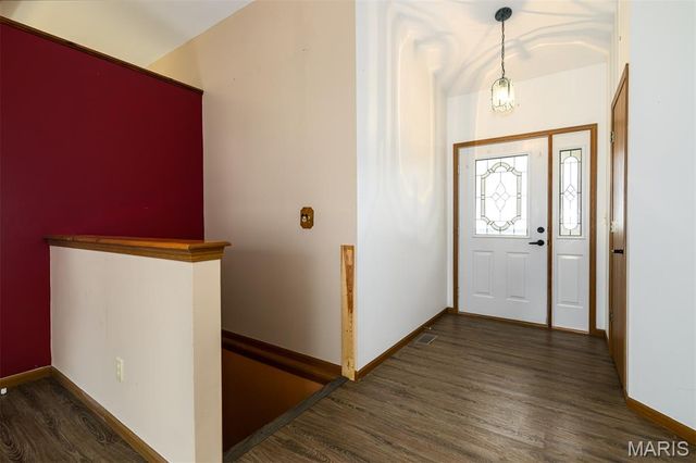 1 Pine Tree Court, St Peters, MO 63376