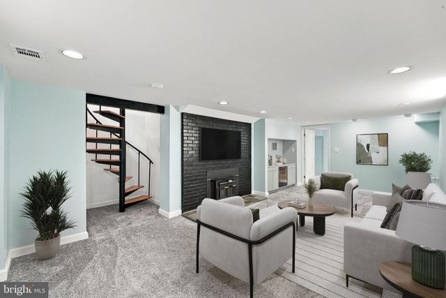 600 MIDLAND RD, Silver Spring, MD 20904