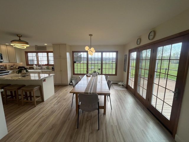 8817 Cedar Sauk ROAD, Saukville, WI 53080