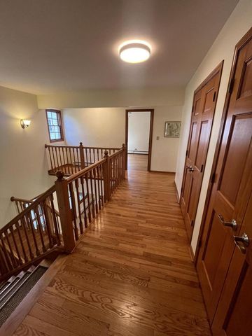 8817 Cedar Sauk ROAD, Saukville, WI 53080