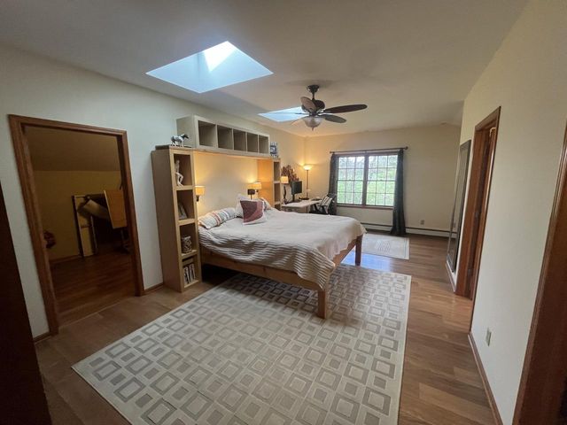8817 Cedar Sauk ROAD, Saukville, WI 53080