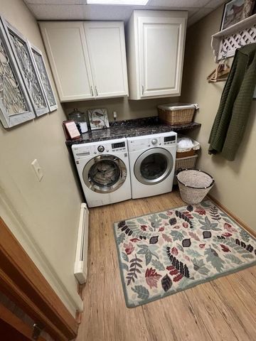 8817 Cedar Sauk ROAD, Saukville, WI 53080