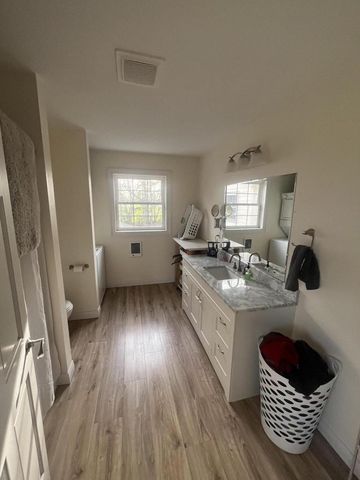 8817 Cedar Sauk ROAD, Saukville, WI 53080