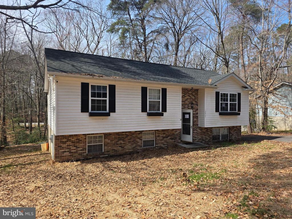 12427 SEMINOLE RD, Lusby, MD 20657