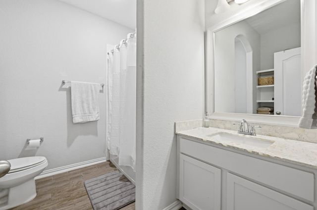 245 Natchez DR, Buda, TX 78610