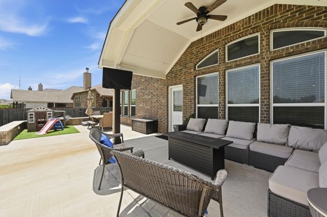 245 Natchez DR, Buda, TX 78610