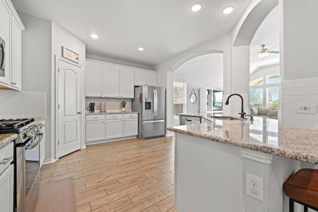 245 Natchez DR, Buda, TX 78610