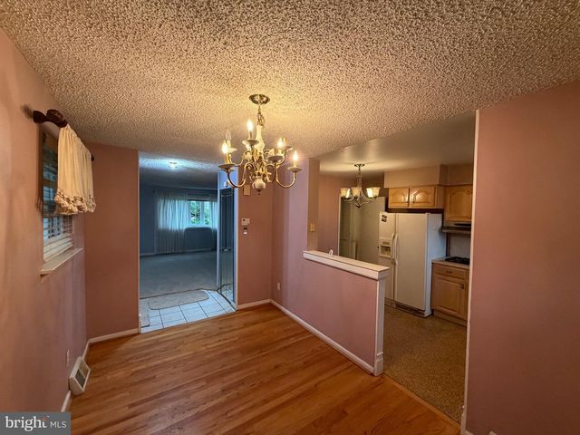 830 LAWLER ST, Philadelphia, PA 19116