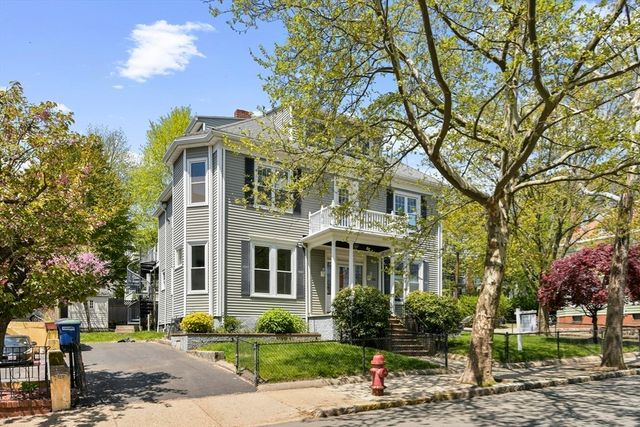 156 Sycamore St 2, Somerville, MA 02145