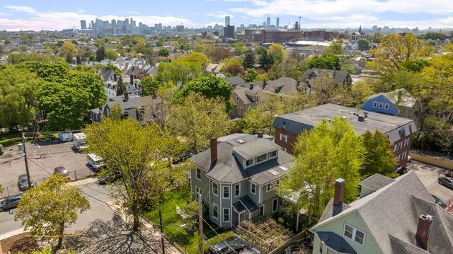 156 Sycamore St 2, Somerville, MA 02145