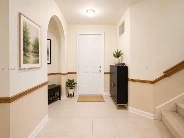 1030 NE 37th Ave, Homestead, FL 33033