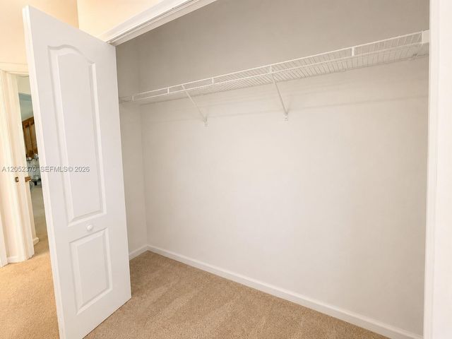 1030 NE 37th Ave, Homestead, FL 33033