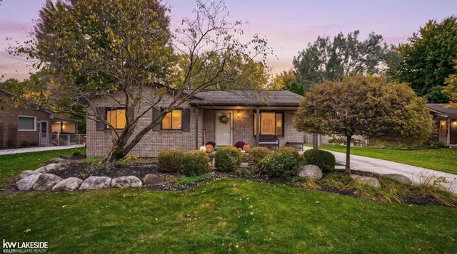 41117 Oak Hill Drive, Clinton Township, MI 48038