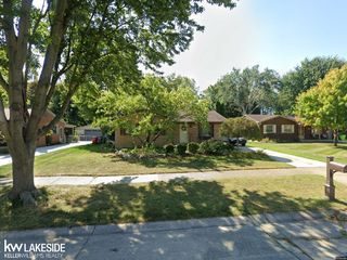 41117 Oak Hill Drive, Clinton Township, MI 48038