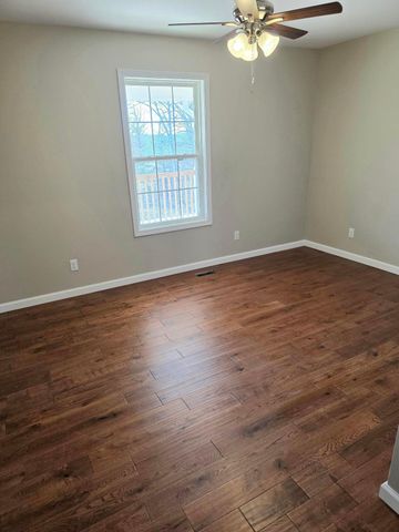 76 Emily Lane, London, KY 40744