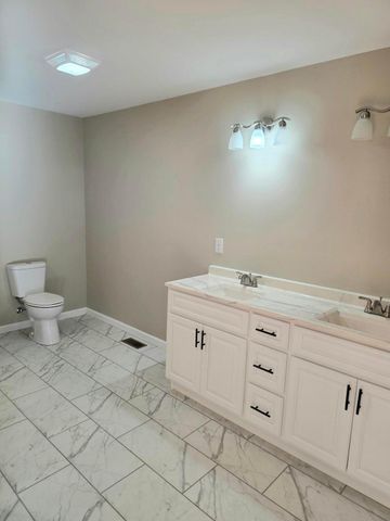 76 Emily Lane, London, KY 40744