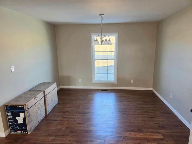 76 Emily Lane, London, KY 40744