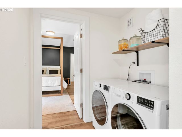 428 W Centennial Blvd, Springfield, OR 97477