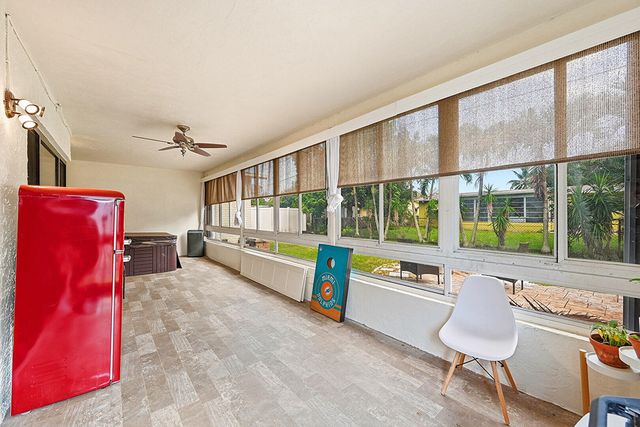 8370 NW 26th Place, Sunrise, FL 33322