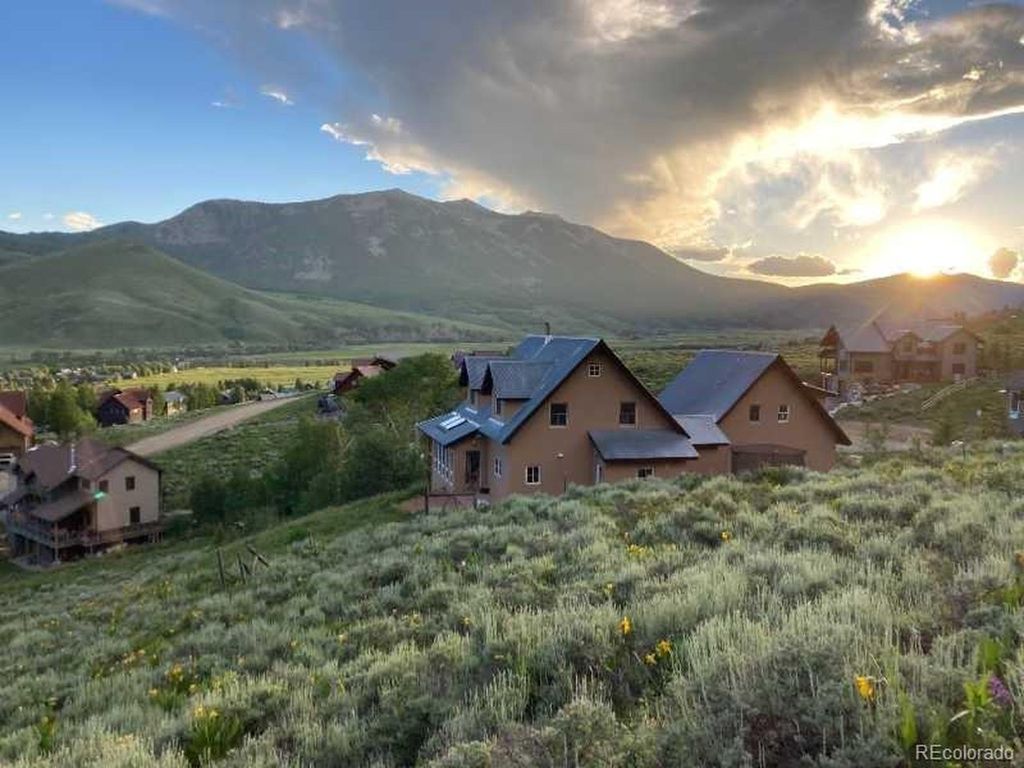 78 Janet Pl, Crested Butte, CO 81224