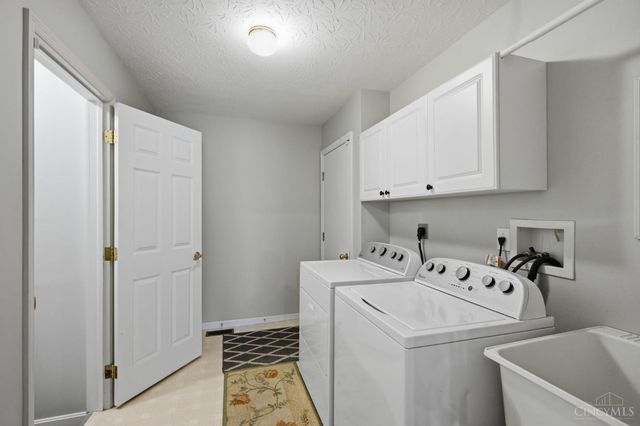 12191 Crestfield Court, Symmes Twp, OH 45249