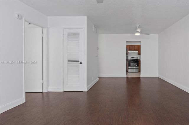 4043 NW 16th St 207, Lauderhill, FL 33313