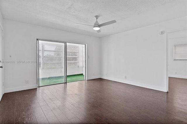 4043 NW 16th St 207, Lauderhill, FL 33313