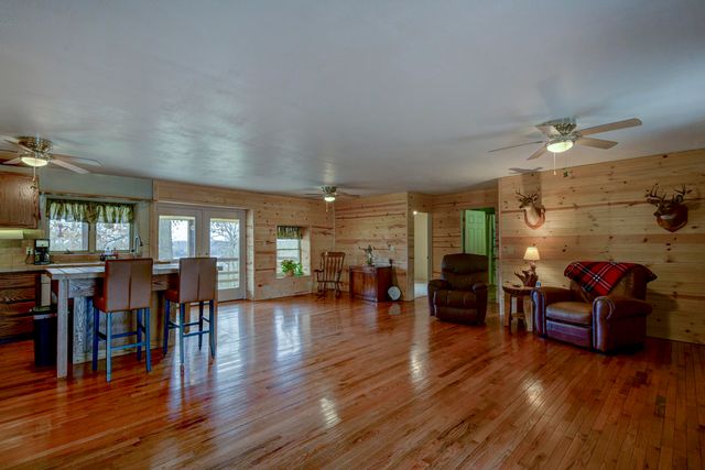 26629 Bobcat Lane, Shell Knob, MO 65747