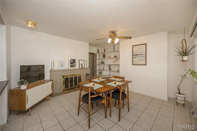 8901 Larchwood Court, St Louis, MO 63126