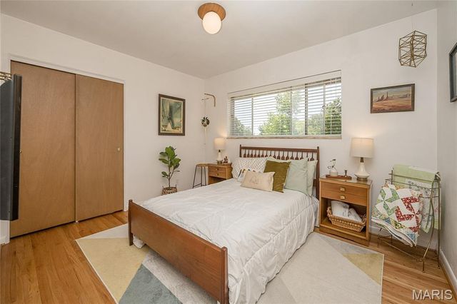 8901 Larchwood Court, St Louis, MO 63126