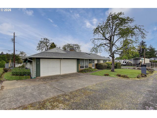 14351 Ne SAN RAFAEL St, Portland, OR 97230